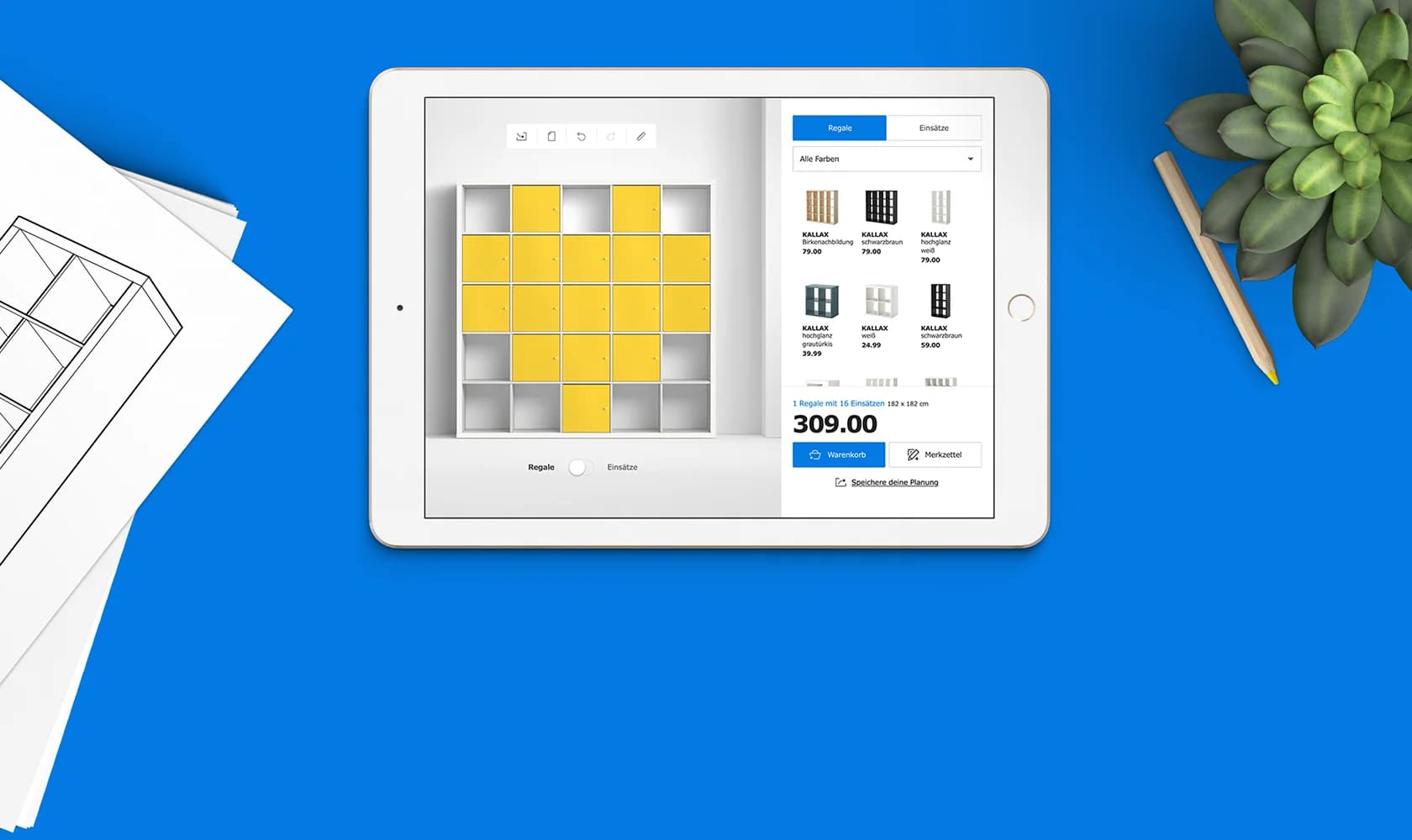 Platzhalter: Kundin konfiguriert ein KALLAX Regal auf einem Tablet im IKEA‑Store, im Hintergrund ein Smartphone mit derselben Planung.