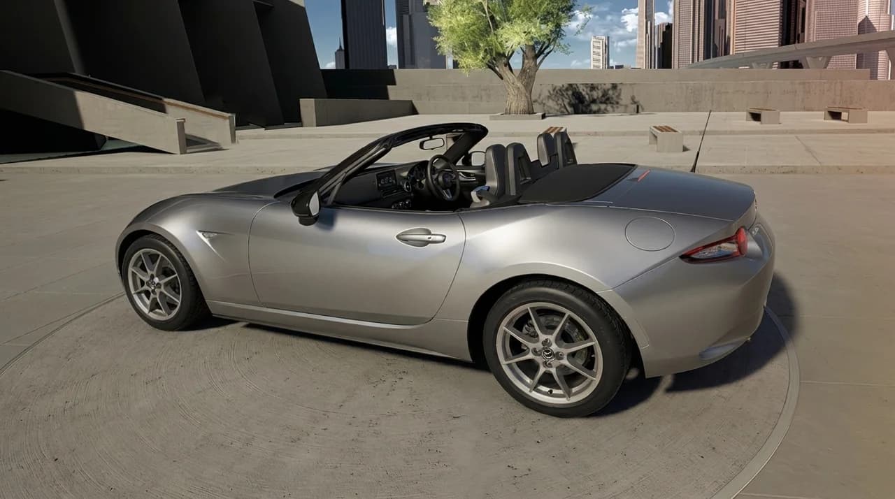 Hochdetailliertes 3D-Modell eines Mazda mit sichtbarem Innenraum, realistischer Lackierung und dynamischem Licht.