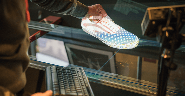 Demodern Lab: Realtime Projection Mapping